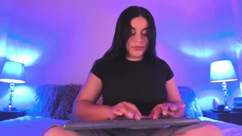 ABBY SAPHIR online show from January 26, 7:31 pm