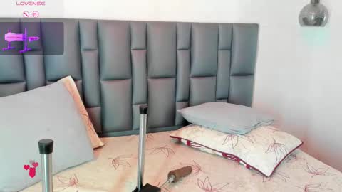 abbyadams23 online show from November 20, 3:07 am