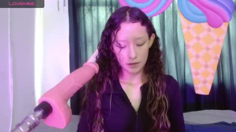 abbycute online show from December 4, 3:35 pm