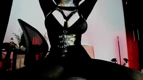 Abby online show from February 28, 2:09 am