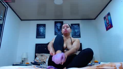 abbyshinne online show from February 2, 3:44 pm