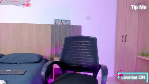 AbbyTorres  online show from September 28, 4:08 am