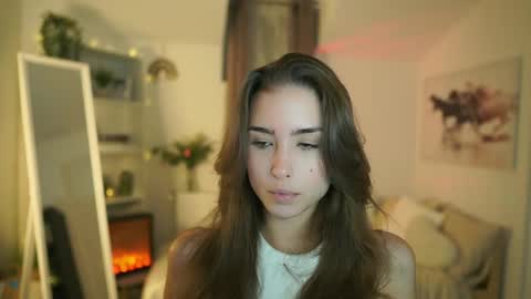 abella_danger_x online show from October 13, 9:01 am