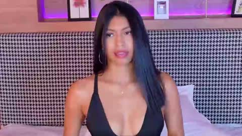 abiehils online show from February 28, 9:55 pm