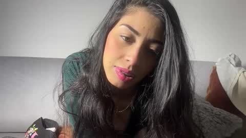abrilsantosxo online show from March 18, 12:43 pm