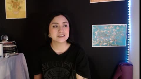 Absenta vert online show from May 11, 12:57 am