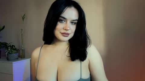 my inst   love inside 17 online show from February 16, 1:49 pm