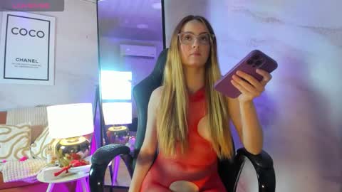 ada_turner online show from March 8, 6:56 pm