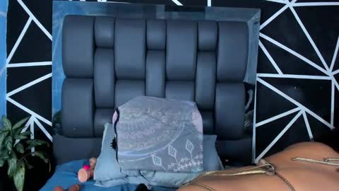 Cloe Adams  online show from March 3, 9:49 am