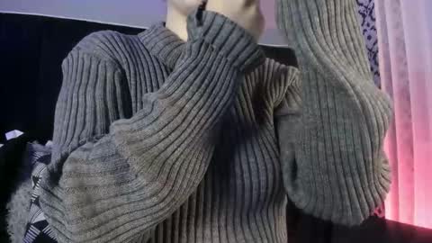 Ade  online show from February 24, 8:07 pm