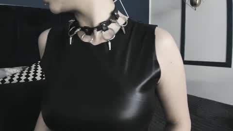 Ade  online show from March 5, 7:50 pm