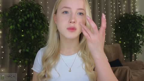 Adele online show from February 2, 6:42 pm