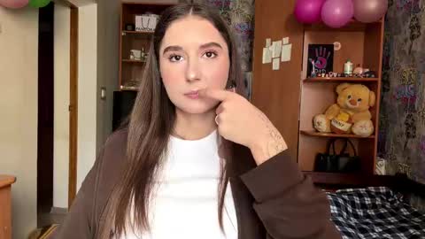 Poly online show from March 5, 10:00 am