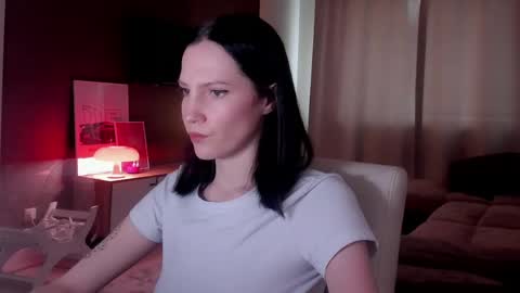 Adele Shine online show from April 15, 5:08 am