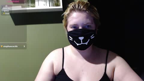 ADELINE online show from February 17, 9:32 pm