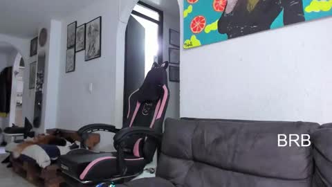 Adrena10 online show from December 3, 4:28 pm