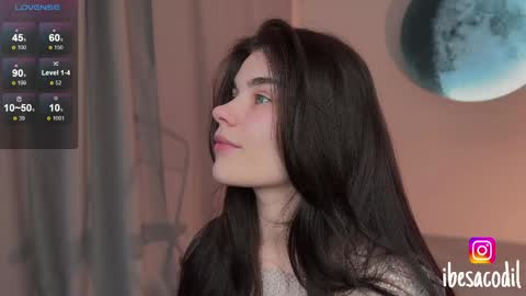 Adri online show from May 18, 11:33 pm