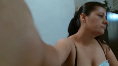 Adriana milf online show from February 24, 3:20 pm