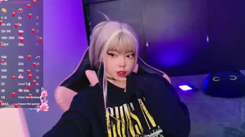 Arieyara online show from April 28, 1:04 pm