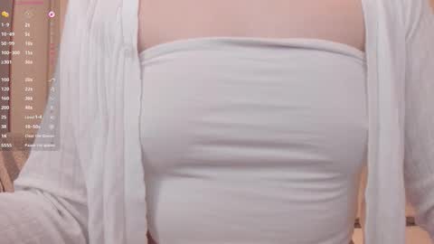 Emi online show from October 28, 3:18 pm