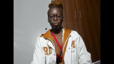 Leah online show from February 18, 12:48 am