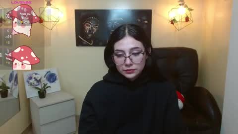 Kimberly online show from October 1, 1:16 pm