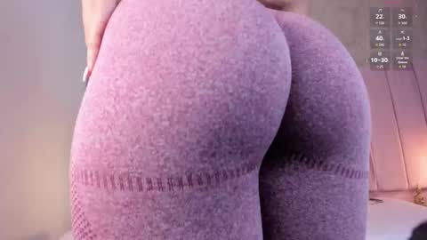 agatha_jener online show from September 24, 11:53 am