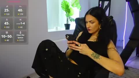 Agelina Lilly Laura online show from June 14, 1:22 pm