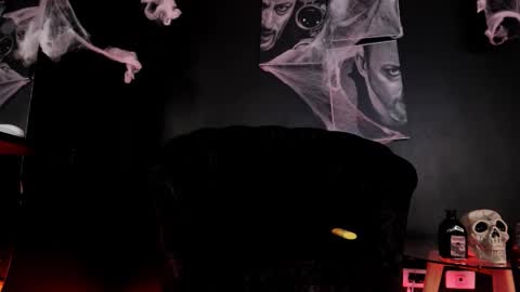 agnes_jones online show from October 18, 12:14 am