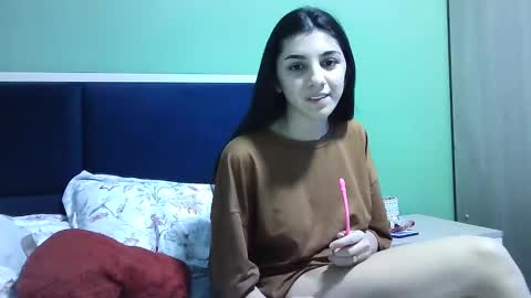 Selena online show from December 14, 3:58 pm