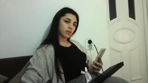 Selena online show from January 23, 1:02 pm