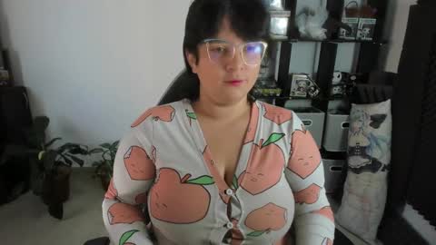 Catalina online show from January 22, 12:38 pm