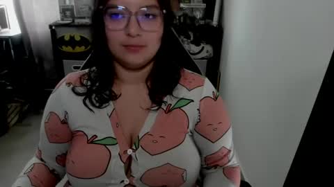 Catalina online show from April 15, 2:28 pm