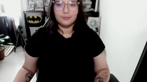 Catalina online show from March 18, 2:33 pm