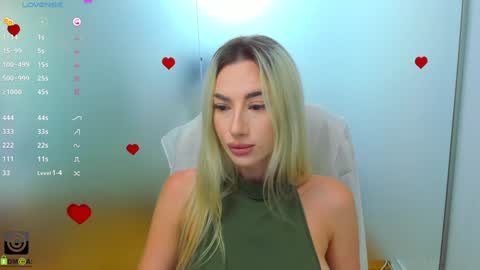 Allie  online show from September 9, 8:03 am