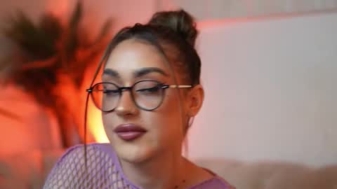  Aileen  online show from March 26, 10:00 pm