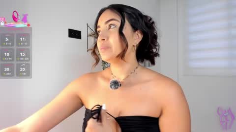 Aisha online show from May 21, 9:13 pm