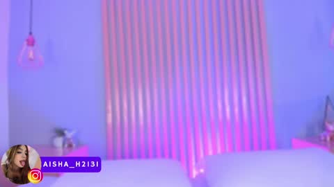 Aisha online show from September 29, 8:25 pm