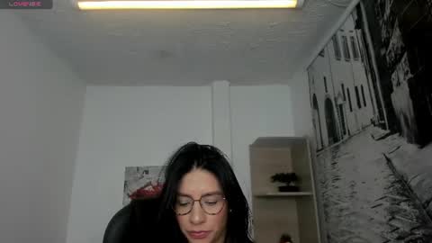 Aisha  online show from June 11, 3:31 pm