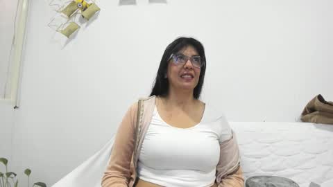 Katie   online show from January 16, 3:19 pm