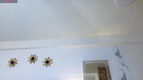 Akemi online show from December 5, 5:36 pm