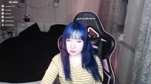 akirahartyx online show from February 7, 3:49 pm