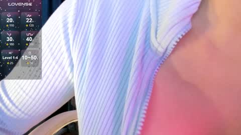 Akura is here 3 online show from October 14, 9:45 am