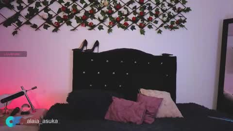 Alaia online show from March 24, 12:49 am