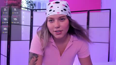 Alaia online show from March 13, 7:15 pm