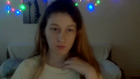 Anna online show from February 6, 9:45 am