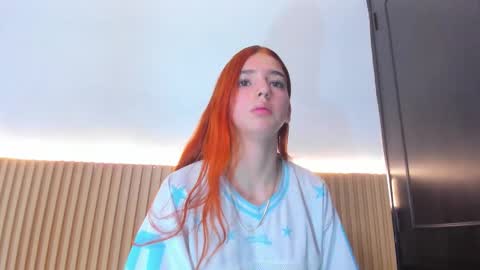 A L A N A  online show from December 20, 3:49 pm