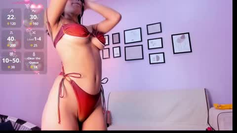 Alana online show from March 8, 1:01 pm