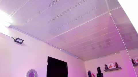 Maeve  online show from February 24, 10:13 am