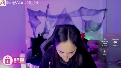 alana_pherson online show from October 29, 7:45 am